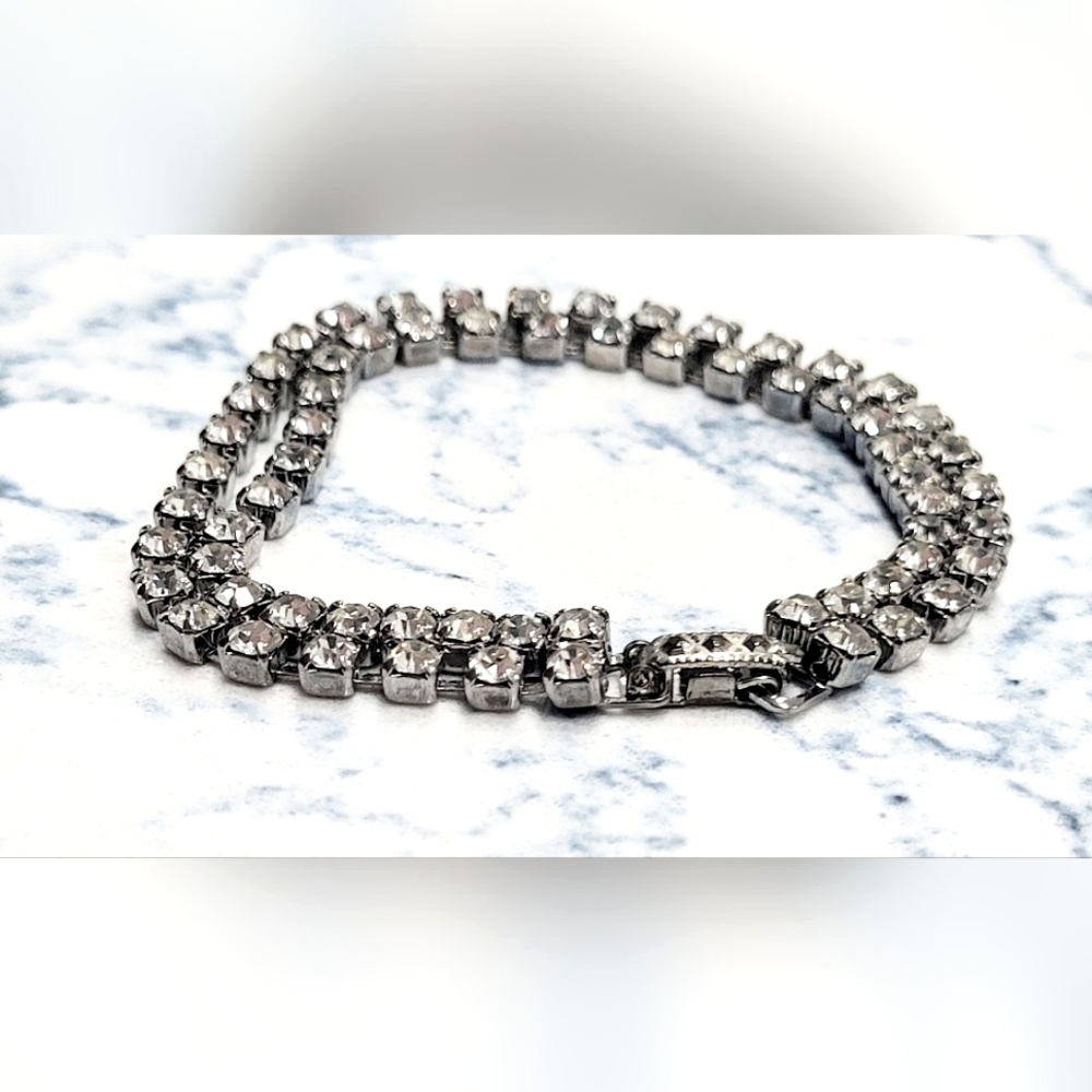 VINTAGE Double rhinestone chain link tennis bracelet, 7" - Picture 2 of 16